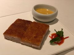 脆皮豬肉-三号黄浦会Canton Table