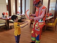 -怡咖啡海鲜自助餐厅(浦东香格里拉店)