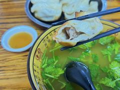 -锅贴大王南翔小笼(临沂二村店)