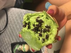 -蜜蜂小象·榴莲千层蛋糕(时代汇11栋店)