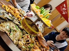 -日进一片海.生腌海鲜火锅.宵夜烧烤(三里屯总店)