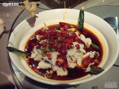 鲶鲶不忘-小巴辣子川湘菜餐厅(星游城店)