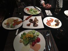 -唐拉雅秀酒店-西锦汇空中BBQ·思创餐厅