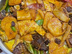 -尕胡才炕锅烤羊肉馆(八一路店)