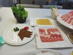 -德天肥牛海鲜火锅(龙吟坊店)