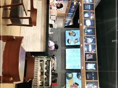 -藏猫猫咖啡主题馆(中央大道店)