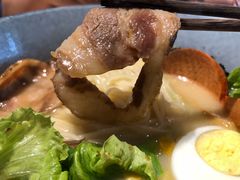 霸王豚骨拉面-汤去三面(骆驼店)