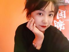 -红河谷晴天别墅轰趴馆
