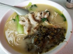 招牌黄鱼面-明呈黄鱼面馆(斜土路店)