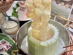 -得意咚瓜·顺德鱼生·冬瓜火锅(深圳首店)