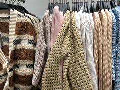 -URBAN REVIVO(西安Momopark店)