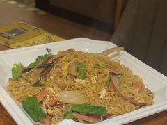-喝丢一只鞋海鲜烧烤·海肠捞饭(市场店)
