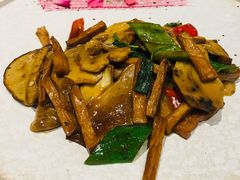 -若蘭慈·无国界素食料理(欢乐海岸店)