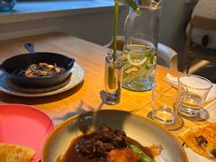 照烧谷饲牛肋配香草烤南瓜-幸薈飯堂
