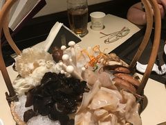 -余欢领鲜火锅(新街口店)