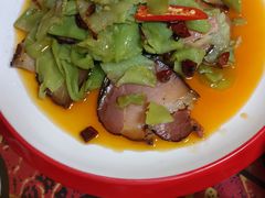 莴笋干腊肉-弘烨 贵州酸汤 鱼火锅(东财店)