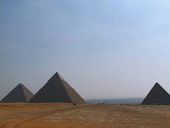 -吉萨金字塔群