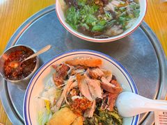 -明姨仔潮汕美食·碳炉猪脚·汕尾牛腩饭·起片鸡煲(起义路店)