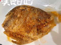 香炸小鲳鱼-蟹后Crabber(水悦城店)