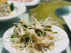 鲍鱼片菌菇-光明邨大酒家(淮海路店)