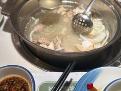 -三个椰子·现砍椰子鸡(金源CBD店)