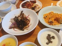 -南京长江之舟华邑酒店·鲜艳自助餐厅