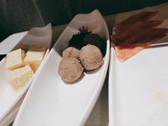 -海底捞火锅(长宁路龙之梦店)