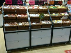 -来伊份1038(新村路三店)