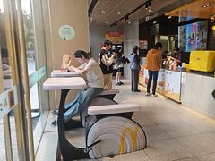 -麦当劳(GOGO新天地店)