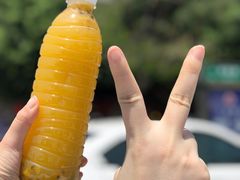 百香果甘蔗汁-阿桃甘蔗汁