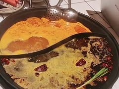 -旧街市鲜货老火锅(大光路店)