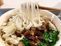 -花溪王记牛肉粉(四季花溪商场店)