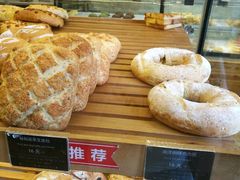 -BREAD WAY面包路·欧式面包(龙湖时代D馆店)