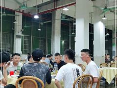 大堂-标记美食新鲜猪杂(兴南大道店)