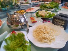 -名都晓荷塘主题火锅(海城街店)