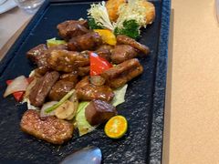 鹅肝牛柳粒-RIVIERA 松鹤楼(外滩店)
