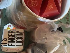 -肯德基(洛川店)