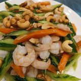 与热情的井陉跑友联谊，一起跑完山地半程马拉松后在此小聚！