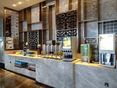 自助取餐区-烟台中泽华羿铂尔曼酒店·汇·全日餐厅·高空海景自助