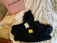 -Acne Studios(芮欧百货店)