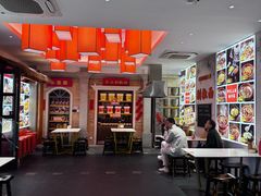 -阿瓦山寨·湘菜现炒·剁椒鱼头王(咸阳总店)