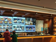 -八府香鸭·啫啫煲(华山路店)