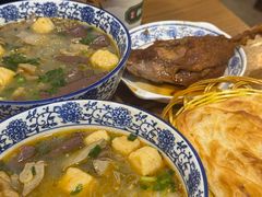 -叶新小吃店(来凤小区总店)