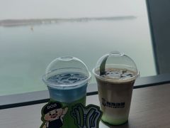 -抱抱地球咖啡馆(国家海洋博物馆店)