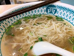 传统牛肉拉面-清真·西域伙伴牛肉面·羊肉串(融创店)