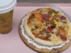 -喵屿·大理花园猫咖