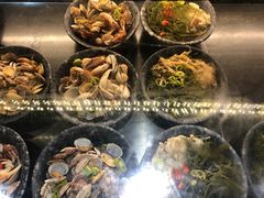 -八月美食小馆(银泰城总店)