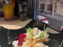 -穹六人间 people 6(岳阳路店)