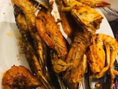 -四海一家自助餐(益田假日广场店)