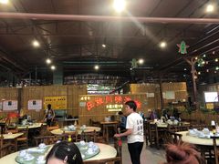 大堂-庄姐川味海鲜B栋2排2号(万人海鲜广场火车头店)